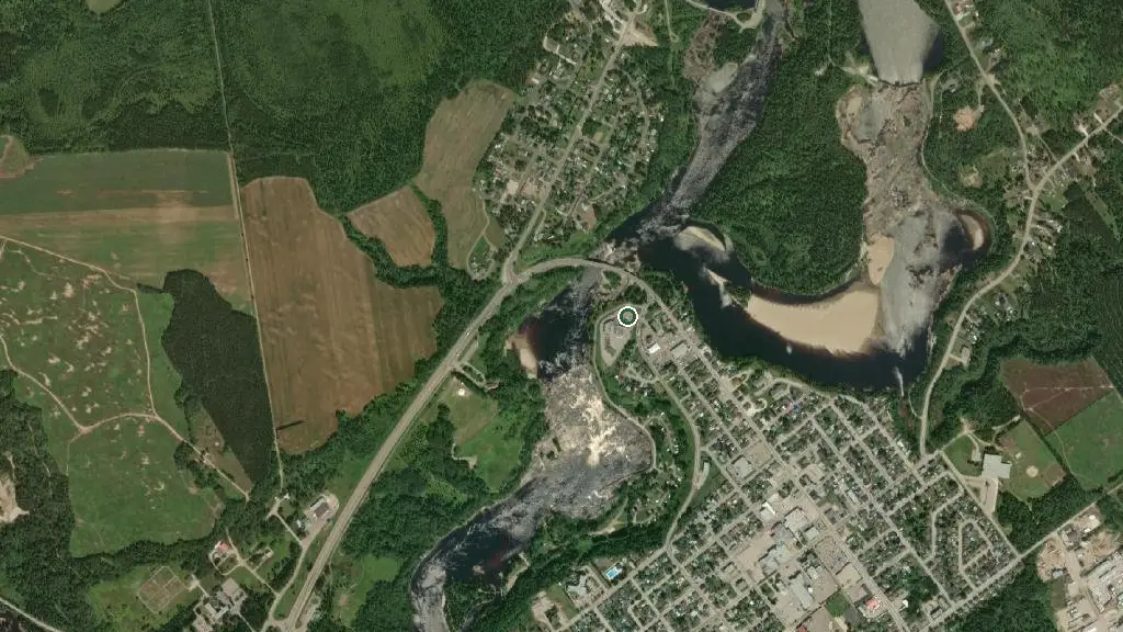 Aerial view of Camping des Chutes and surroundings