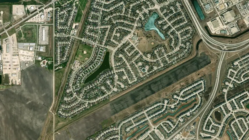 Aerial view of Bluewater RV Park & Campground and surroundings