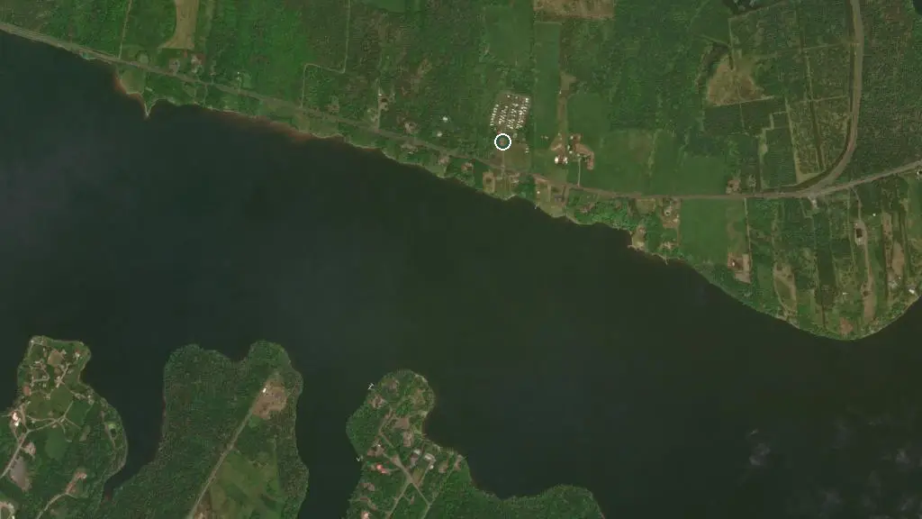 Aerial view of Heritage Country Camping and surroundings