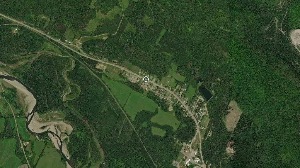 Aerial view of Camping Zec Rivière-Nouvelle and surroundings