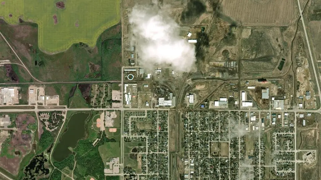Aerial view of York Lake Regional Park and surroundings