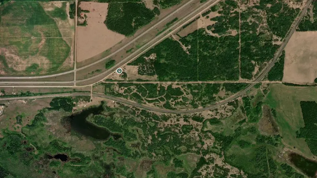Aerial view of Shady Oaks RV Resort & Campground and surroundings