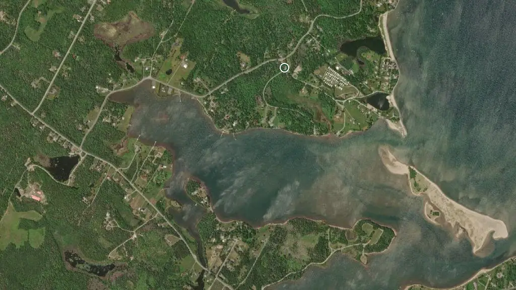 Aerial view of D&B Campground and surroundings