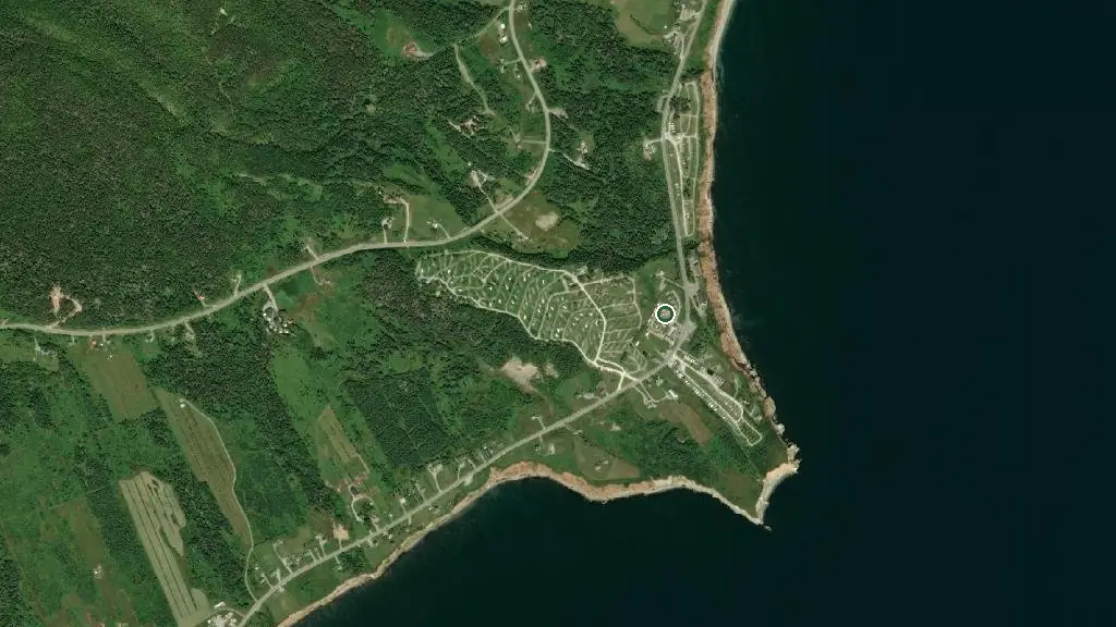 Aerial view of Au Panorama De Perce and surroundings