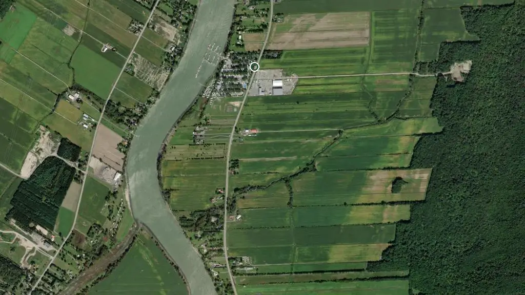 Aerial view of Camping Bellerive «marina» and surroundings