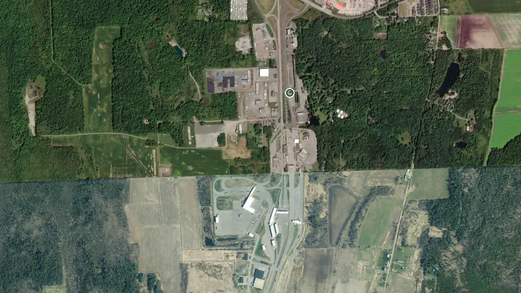 Aerial view of Camping Premier and surroundings
